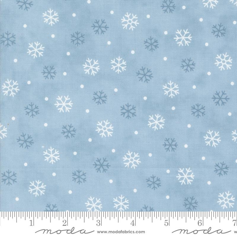 Moda - Woodland Winter - Snowflakes, Sky Blue