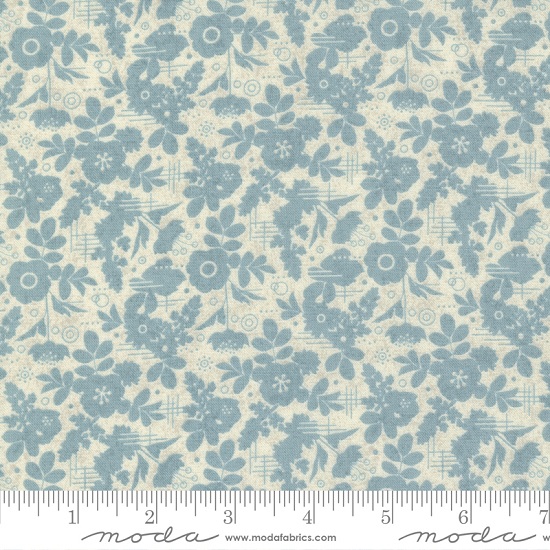 Moda - Decorum - Floral Honor, Light Blue