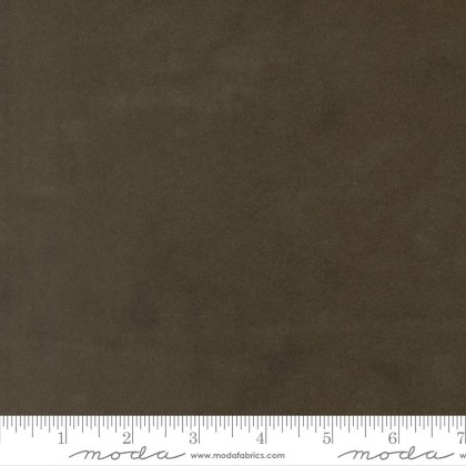 Moda - Gathering Basics Flannel - Primitive Muslin Solid, Forest