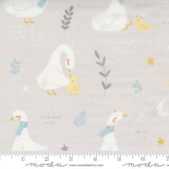 Moda - Little Ducklings - 60' Nursery Ducks Gauze, Warm Gray