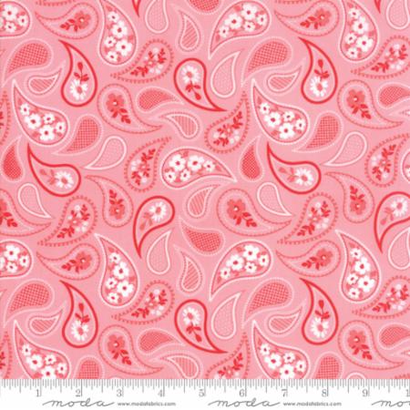 Moda - Mama's Cottage - Floral Curtains, Guava