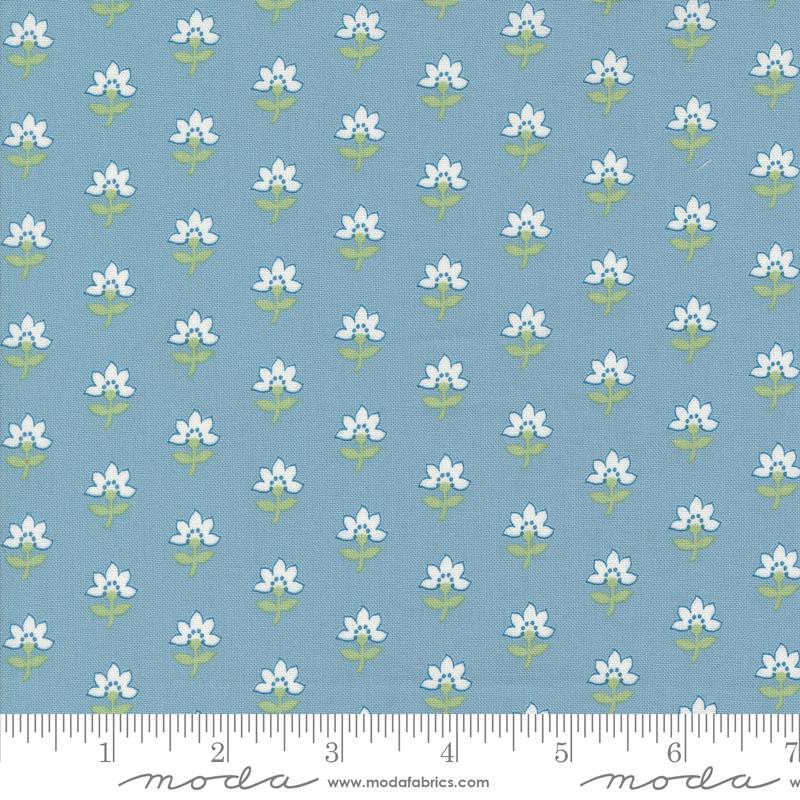 Moda - Shoreline - Coastal Floral, Light Blue