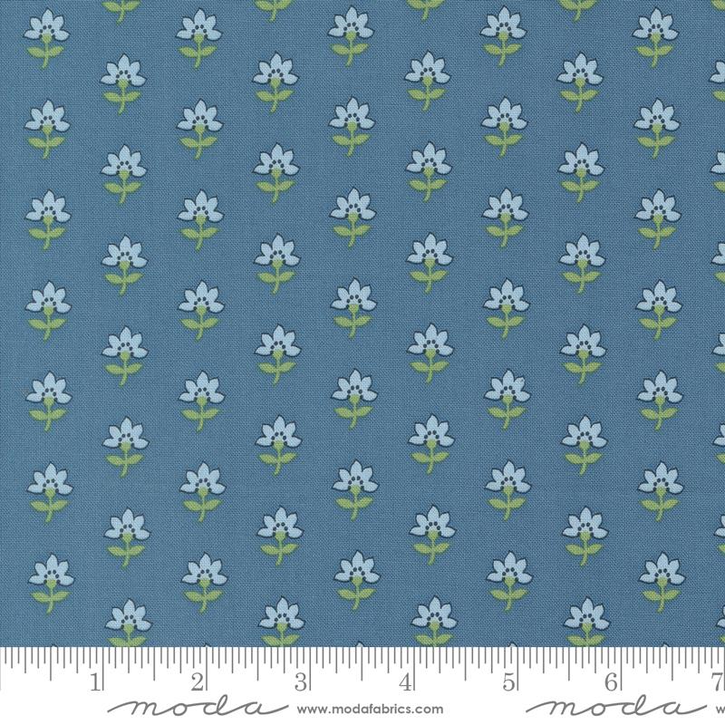 Moda - Shoreline - Coastal Floral, Medium Blue