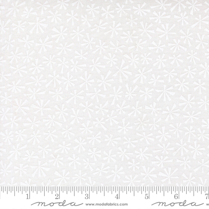 Moda - Snow Time - Tinsel, Winter White White