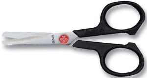 Scissors - 4 1/2' Mundial - Pocket- Lightweight Stainless Steel