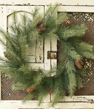Wreath - Woodfard Pine 24'